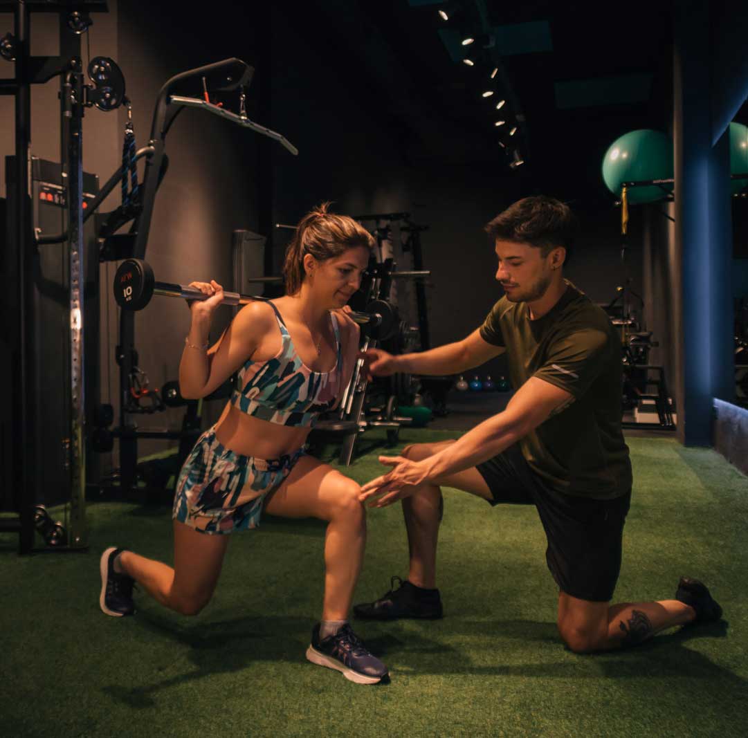 Raúl entrenando cliente